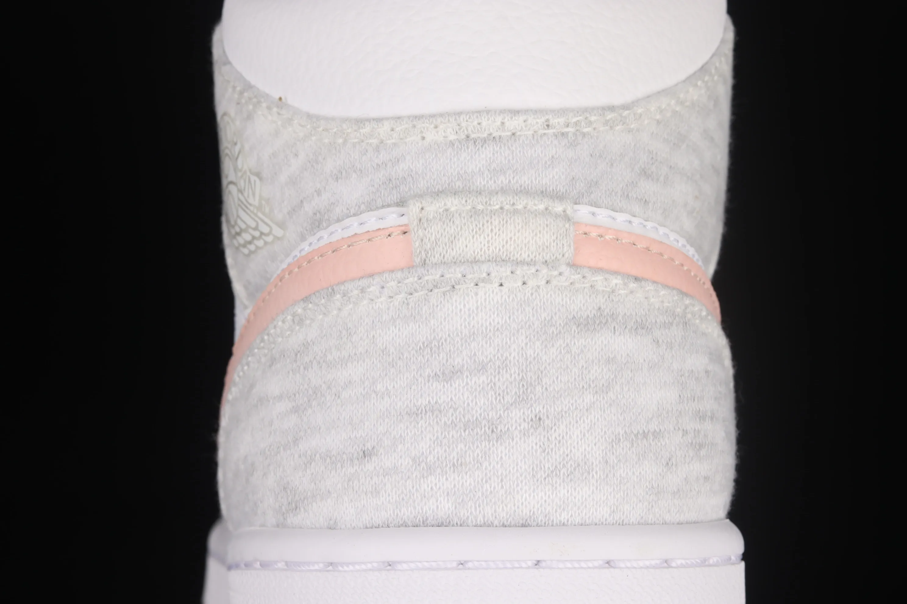 All Categories Air Jordan Jordan Series Basketball Shoes Air Jordan 1 Mid Air Jordan 1 Mid AJ1 Joe 1 White Gray Pink Mid-top Cultural Basketball Shoes DN4045-001